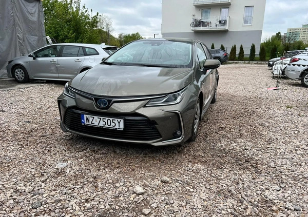 Toyota Corolla cena 59000 przebieg: 200000, rok produkcji 2019 z Warszawa małe 121